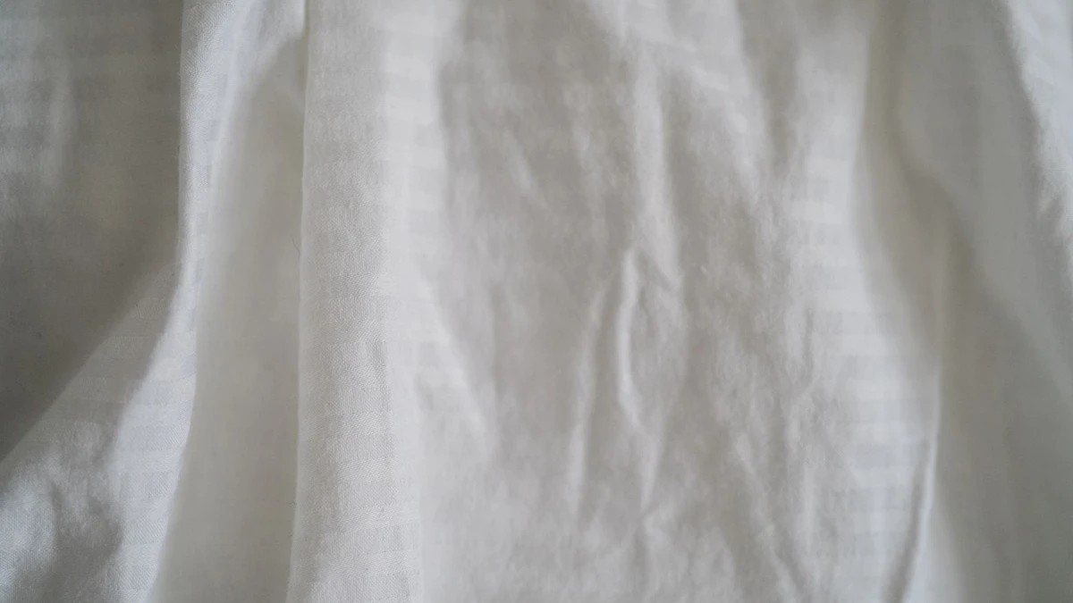 fabrics hot weather